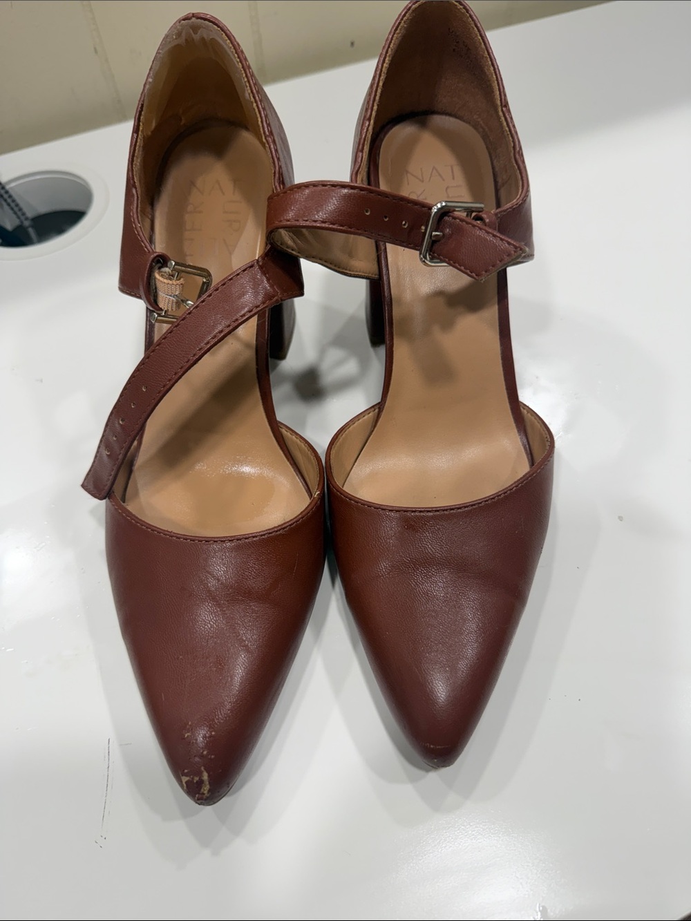Naturalizer Brown Leather Mary Jane Pointed Heels